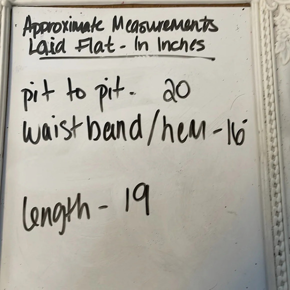 GARAGE Crop Jean Jacket Upcycled Fray Trim Crochet Flower Appliqué Blue Boho S - Picture 11 of 12